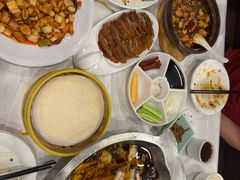 -鑫巴蜀小镇 · 水煮鱼专研店(玉桥店)