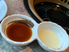 -炼火烤肉店