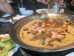 -老船舫·现做活鲜鱼馆(东郊记忆店)
