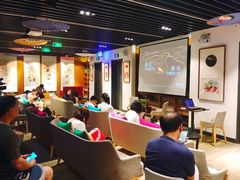 -外研书店(北京外国语大学西校区北外国际大厦店)