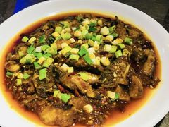金椒鱼-巴特餐饮6加1音乐餐吧·新疆菜
