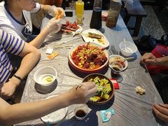 -老街烧烤大排档·地道湖北菜·龙虾馆(汉口火车站店)