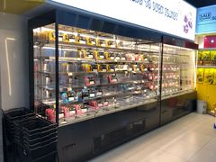 -周黑鸭(武汉汉阳区江城大道永旺店)