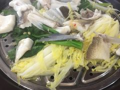 -海大大蒸汽海鲜餐厅·粤菜·特色小炒(欢乐颂店)