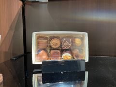 -Laderach 莱德拉(上海环贸iapm店)