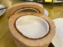 椰子布丁-双天海鲜楼 · 43年老字号