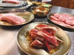 -釜山火炉·海鲜烤肉(紫藤路店)