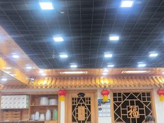 -屯老二农家铁锅炖·行业领军者(梅江店)