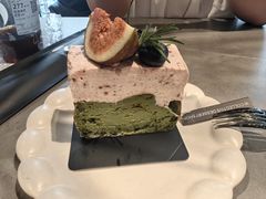 -W COLLECTIVE  DESSERT SHOP