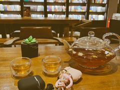 -阅西安新华书店(翠华南路店)