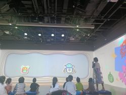 -小鸡哆哆故事屋·儿童乐园(嘉里城店)