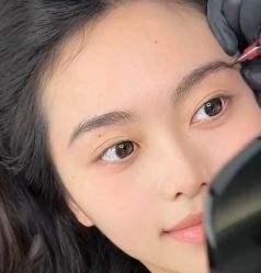 -韩美绣·骨相纹眉·洗眉美瞳线