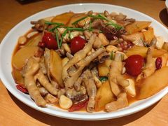 -叁个大叔的面隔壁烧烤(崇和路店)