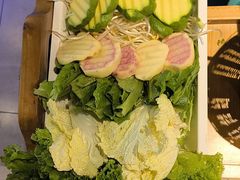-菌彩云南野生菌火锅(万达广场店)