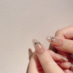 -JU·旧友日式美甲美睫工作室