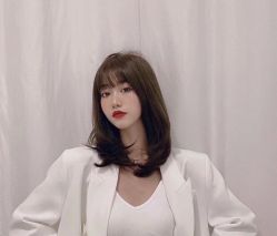 -AYO SALON