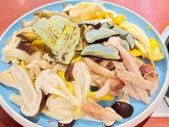 -菌之家·专业纯野生菌火锅·特色炒菌