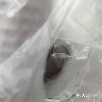 特色推荐： 这个肠粉好特别，一般广东肠粉都是整蛋打进