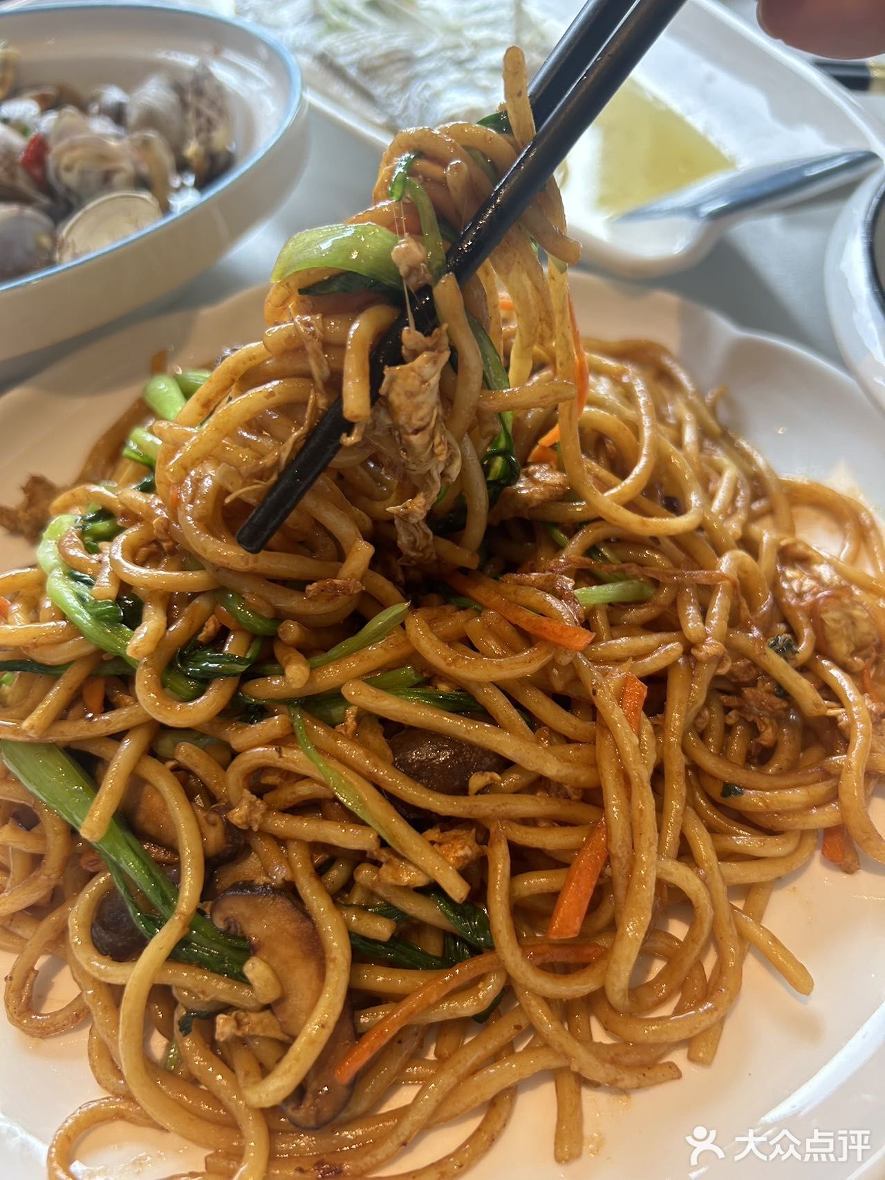 😛龙虾自助还得是松江鲍赢！