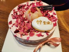 -半勺舒舒生日蛋糕店