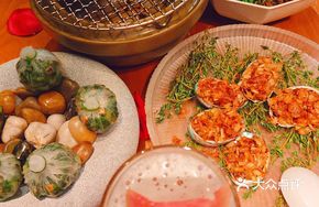 Flame-Grilled Beef Ribs Supreme