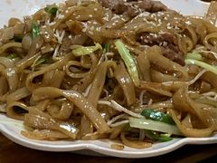 牛肉炒河粉-南记食粥坊·宵夜大排档(莲花总店)