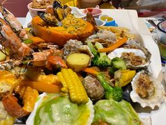 -水桶王国主题餐厅·聚会·生日派对·亲子活动·家庭套餐(亚龙湾希尔顿店)