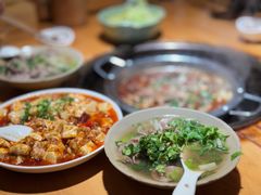 -大众跷脚牛肉馆·非遗传承单位(峨眉山店)