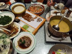 -松沪名灶·豆浆鱼头·新上海菜(飞航吾悦广场店)