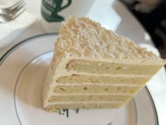 椰子蛋糕-Ralph’s Coffee(北京三里屯店)