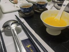 -红鼎豆捞·非遗鲍皇汤火锅(宝丰路店)