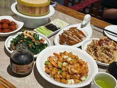 鸡里蹦-北平小馆·烤鸭·家常菜(磨房北里店)