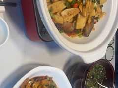 -三湘四水正宗湘菜(君峰路店)