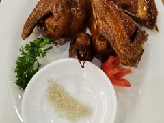 脆皮烧乳鸽-富豪酒家(正大广场店)