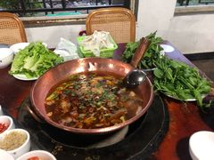 -朝伟清真铜瓢牛肉馆(三十年老·店)