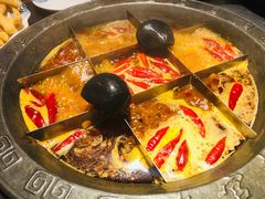 -九宫格重庆火锅(乐享城店)