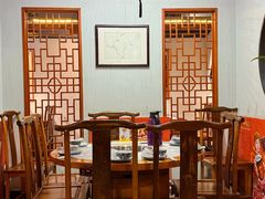 -乡土黄·鲜牛肉火锅·小龙虾(兴业街店)