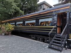 -火车头法国西餐厅