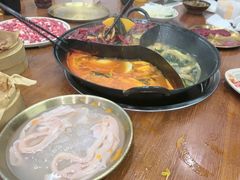 -扎起市井老火锅(乐山总店)