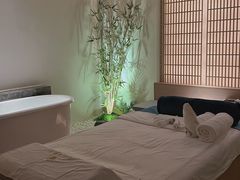 -快乐大桶水养生足浴SPA(前兴路店)