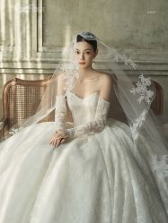 -雪中彩影婚纱摄影·微光艺术中心