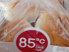 -85度C(生甜甜圈研究工坊·上海平凉店)