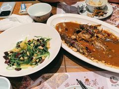 -黄泥岗·地道湖北菜(奥特莱斯店)