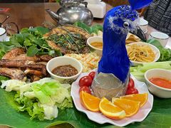 -沐毫傣泐云南菜孔雀宴•手抓饭傣味烧烤(曼听公园店)