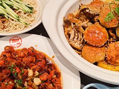 -肥肥虾庄·金牌油焖大虾(东湖欢乐谷店)