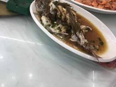 -渔中舟海鲜大排档(普陀沈家门店)