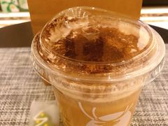 提拉米苏生酪拿铁-瑞幸咖啡(泊寓瑞达公寓店)