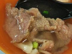 -颂记牛肉粉