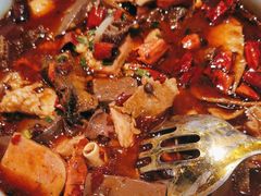 -渝信川菜 · 川味家常菜(财富购物中心店)