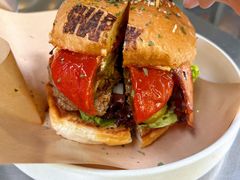 愤怒的公牛汉堡-shark burger·鲨鱼汉堡(交子大道店)